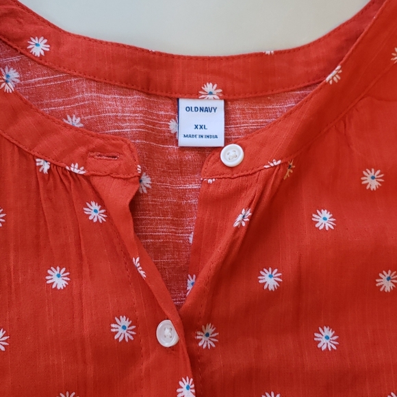 Womens capsleeve blouse - Picture 2 of 2